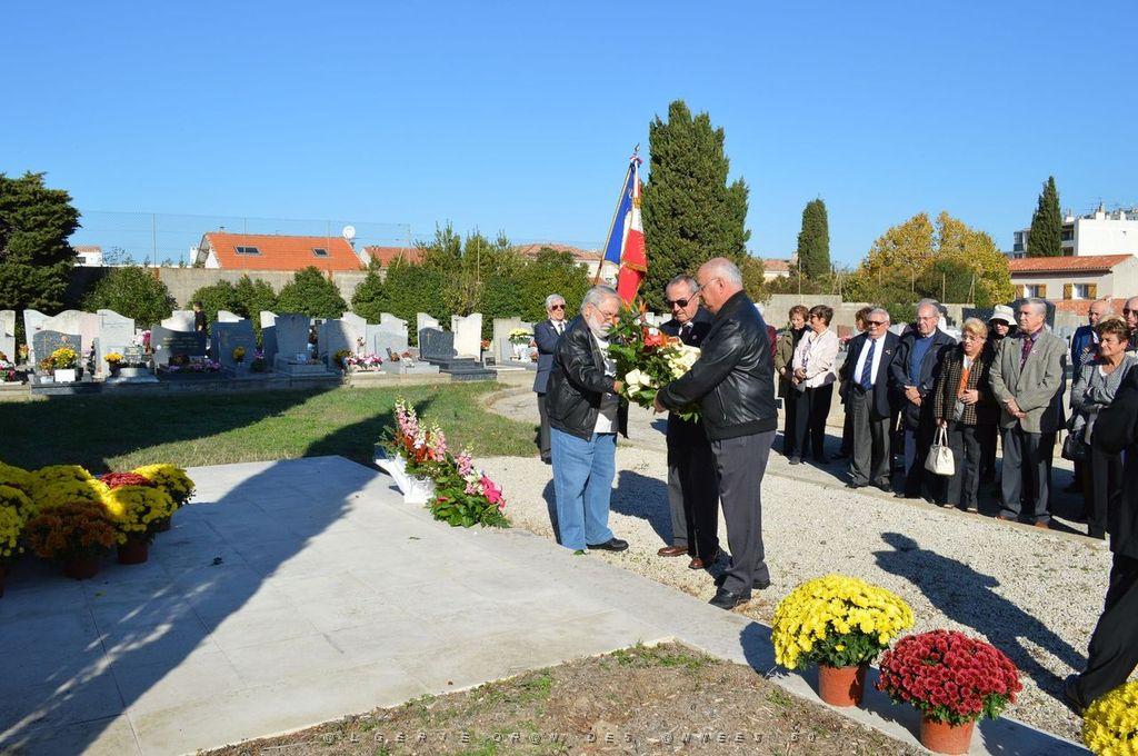 CEREMONIE DU 1 NOVEMBRE 2015 CIMETIERE DE MAZARGUES (30).JPG